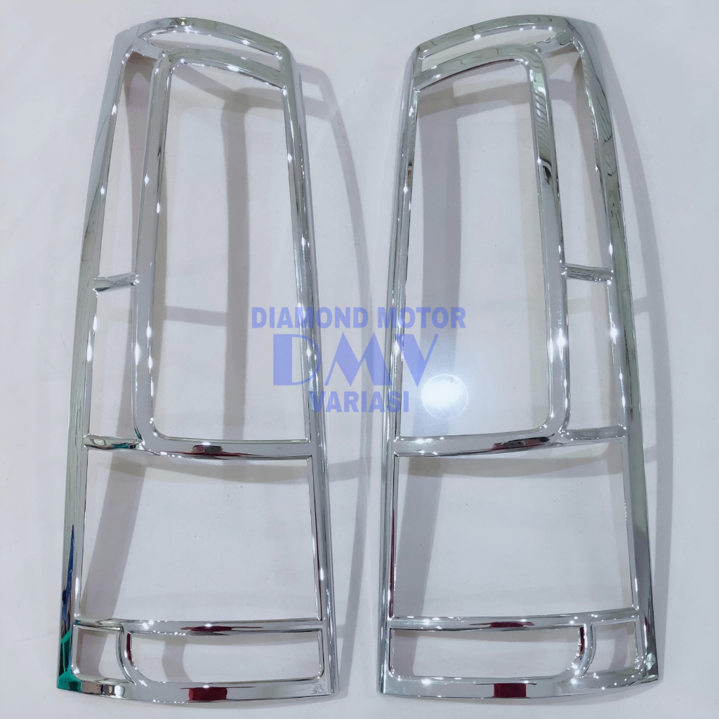 List Garnish Chrome Lampu Belakang Toyota Avanza Xenia Lama 2004 2005 2006