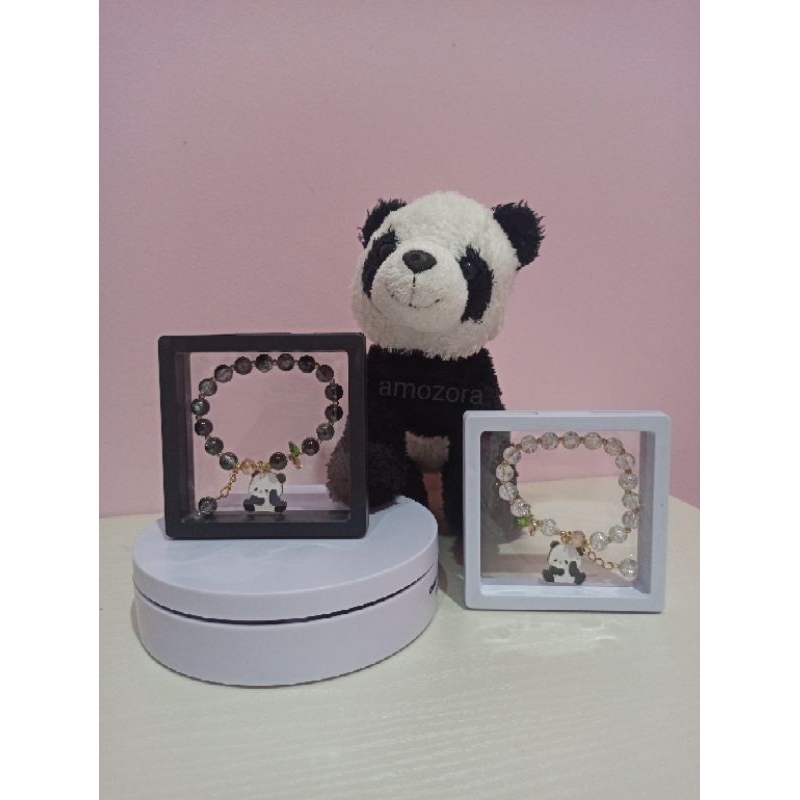 Gelang Panda