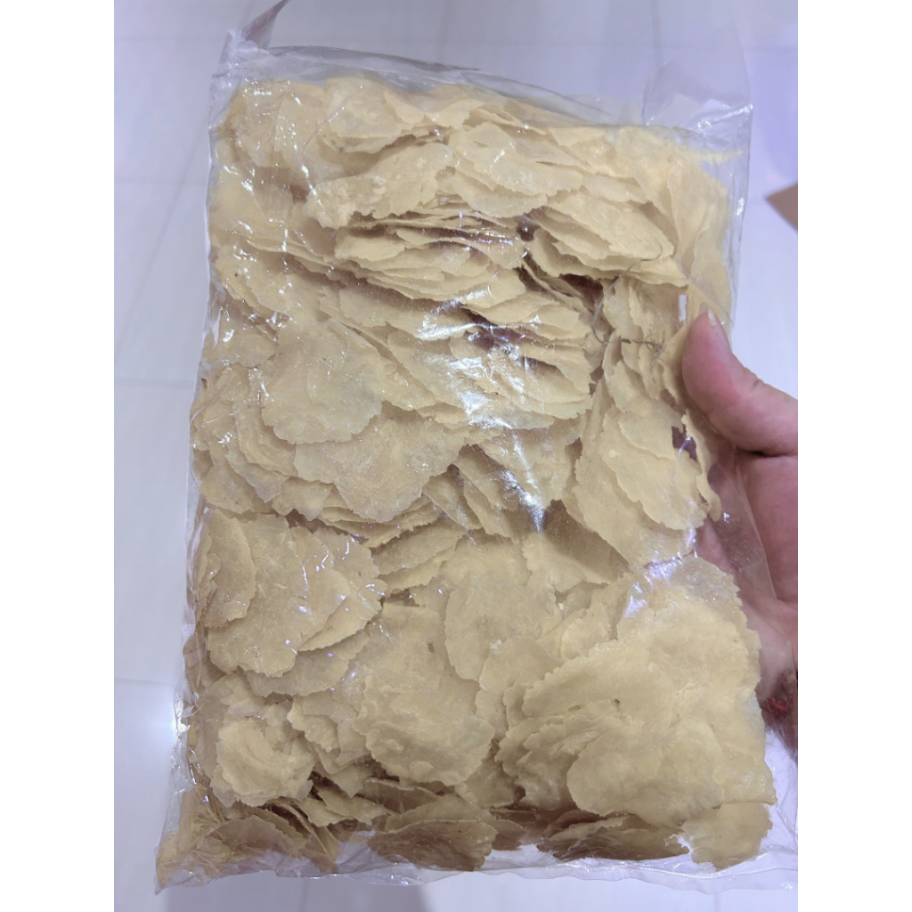 

Emping Melinjo Aceh Mentah Tipis 500 gram Kualitas Super Grade 1