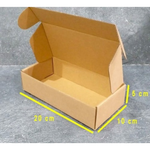 

Kardus Box Karton Packing Polos Murah Ukuran 20 x 10 x 5 cm