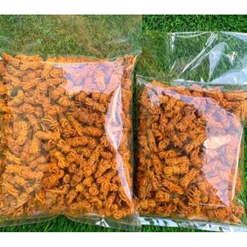 

250gram cemilan viral mie gulung pedas daun jeruk