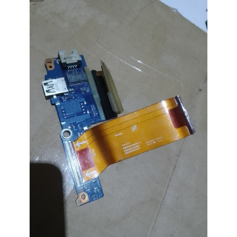 USB board LAN port Toshiba Portege Z930 Z935 PN FAU2LND