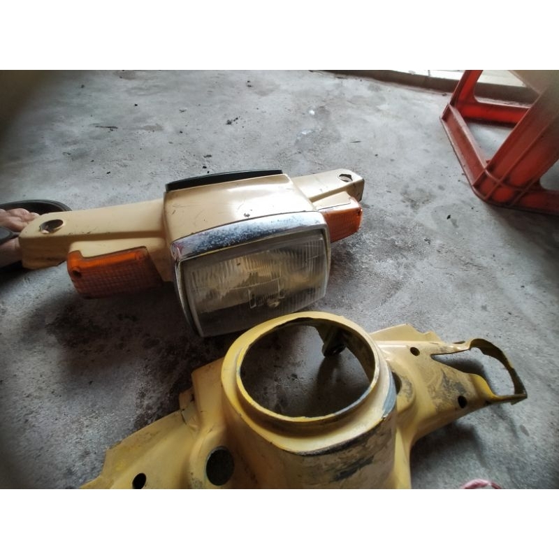 batok atas suzuki rc rc80 original kuning