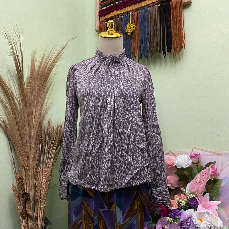 Jigott Blouse Vintage