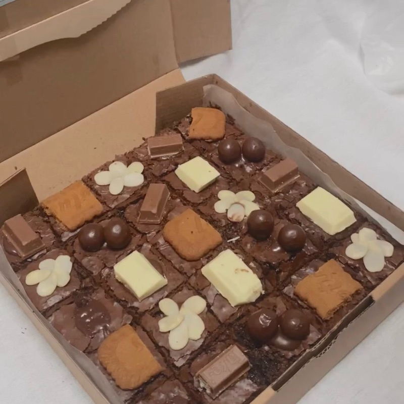 

Brownies Platter