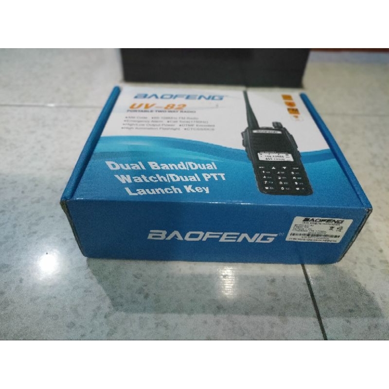 HT ( Handy Talky ) Boafeng UV82 ori