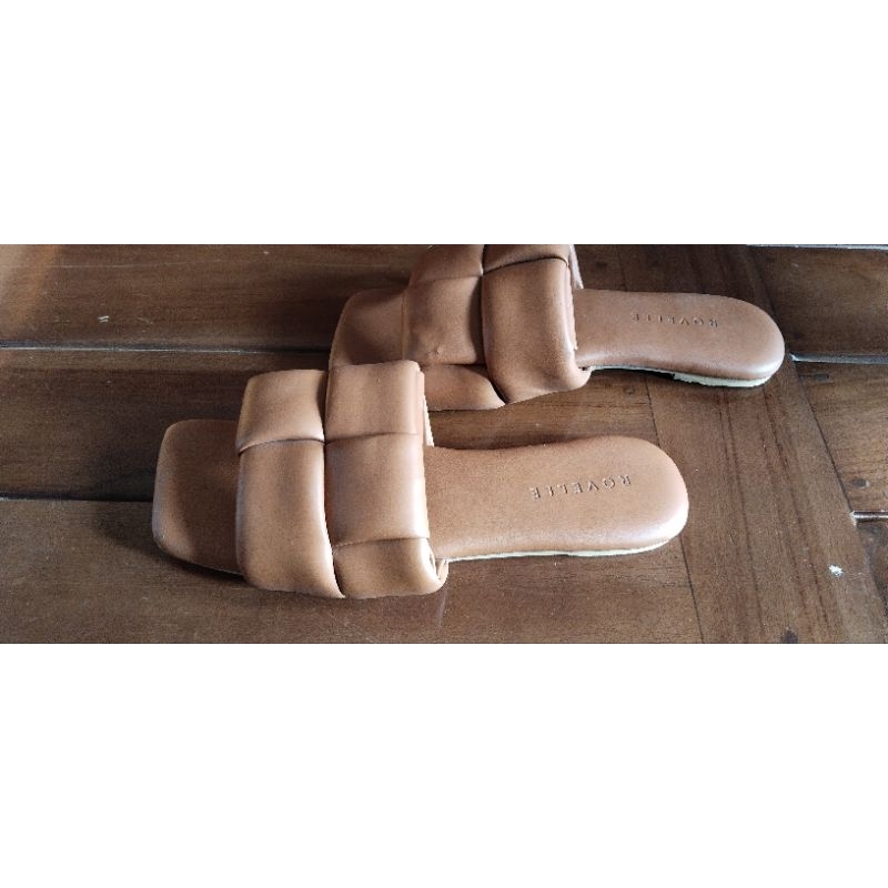 Sandal wanita preloved