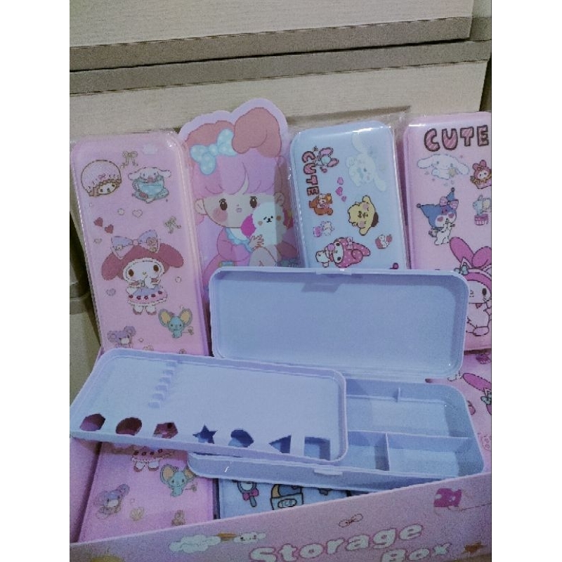 

KotakPensilSanrio