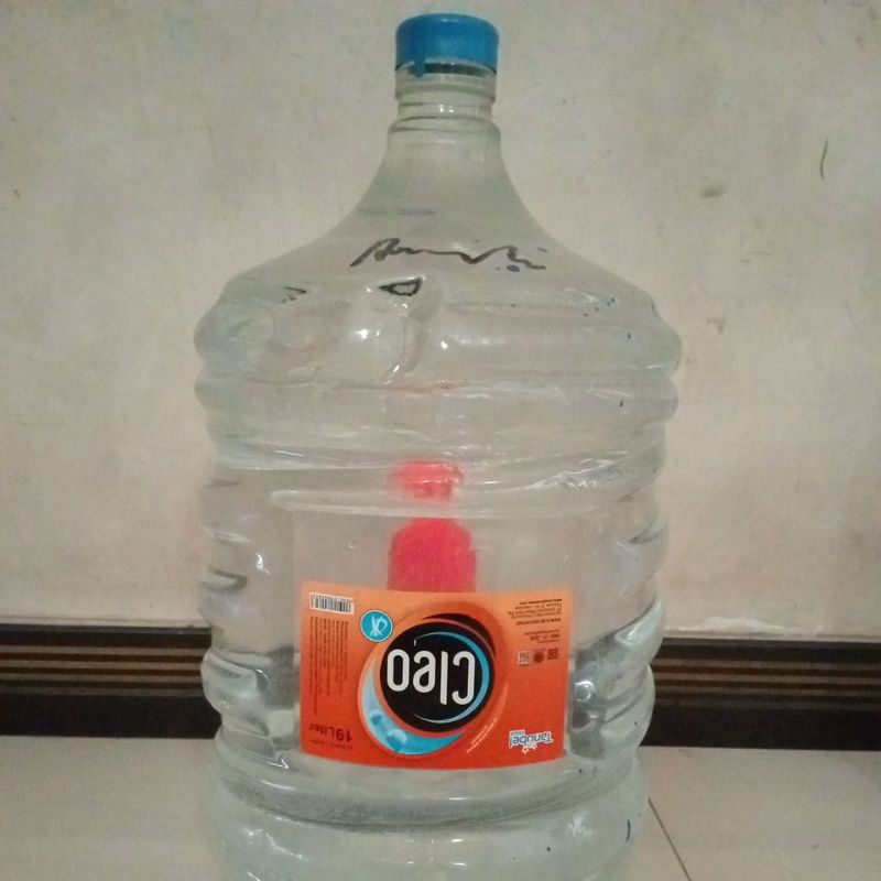 

Air Minum Isi Ulang 19 Liter