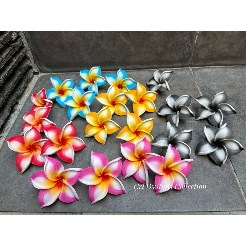 Jepun Bali/ Kamboja Bali/ Bunga Hairdo