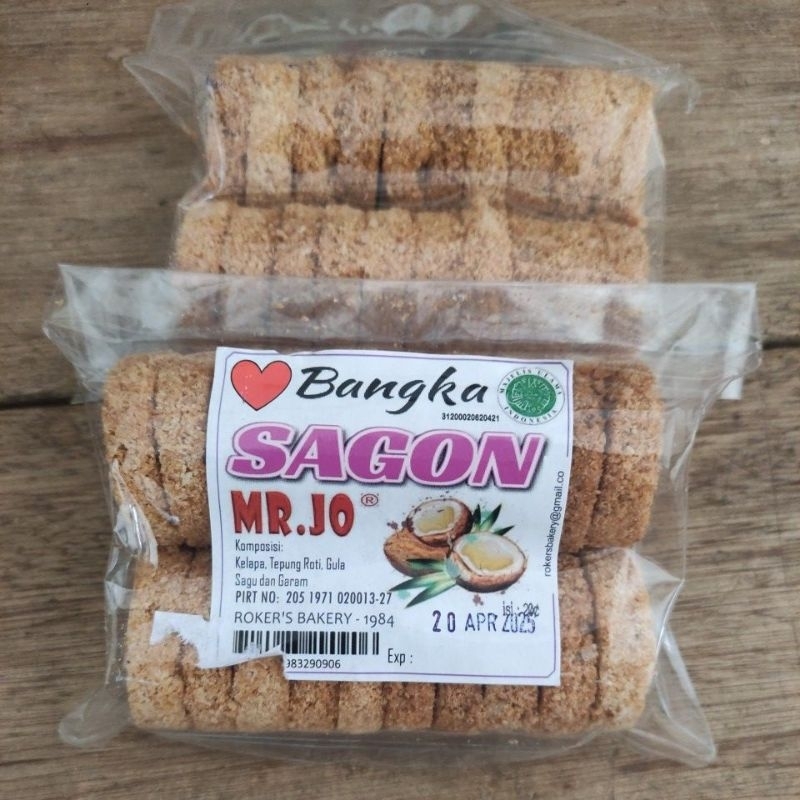 

Kue Sagon Isi 20 pc : Kecil