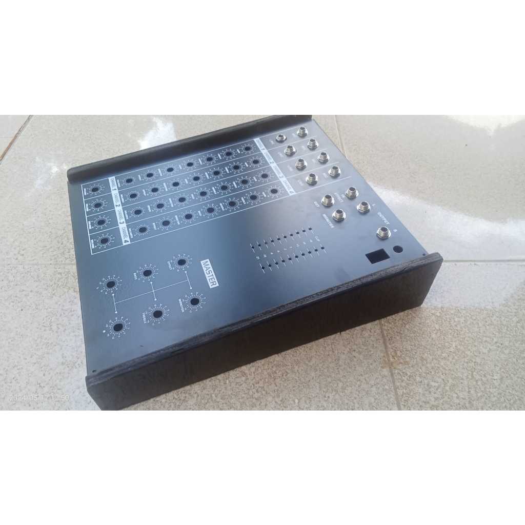 Box Mixer 4 Chanel Panel lengkap Soket Input Tanpa Lubang USB