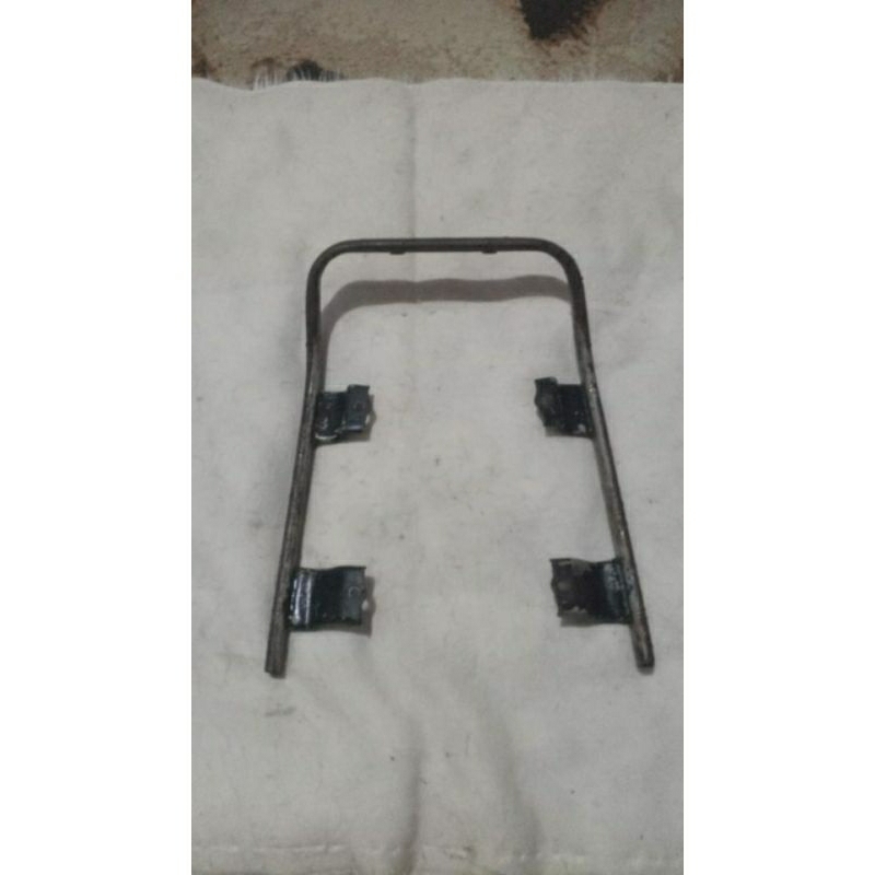 behel jok Yamaha alfa