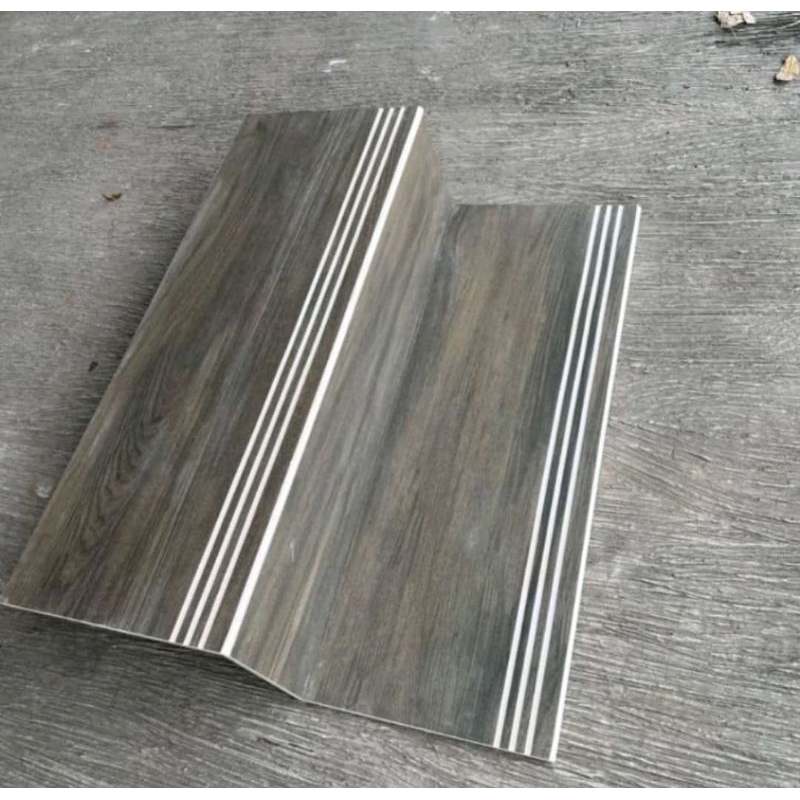 granit tangga 30×120 20×120 motif kayu request ukuran lis plin bordes