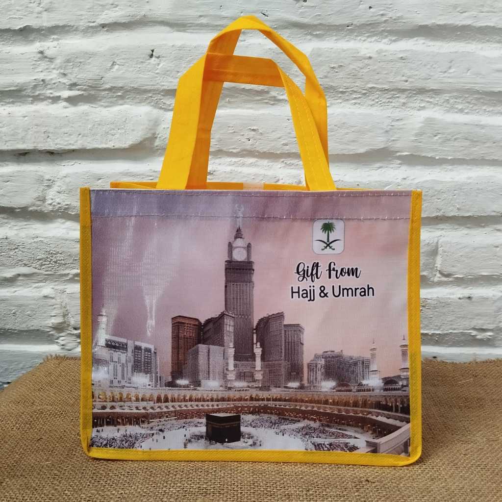 

Tas souvenir oleh oleh umroh haji gift umrah medina ready stock madinah goodie bag tebal tanah abang asemka kudus
