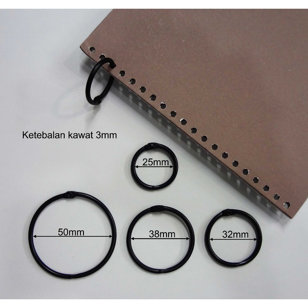 

Ring Binder Buku Loose Leaf Hitam. Black Binder Ring Loose Leaf Book