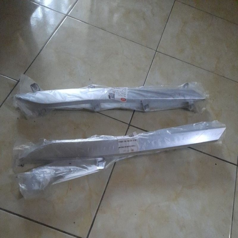 List Chrome Veloz 2014