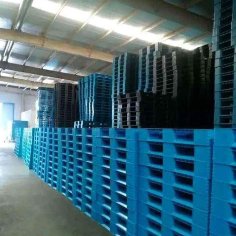 

KODE K4E2 palet plastik 1 kali pakai warna biru 11 x 11 x 12