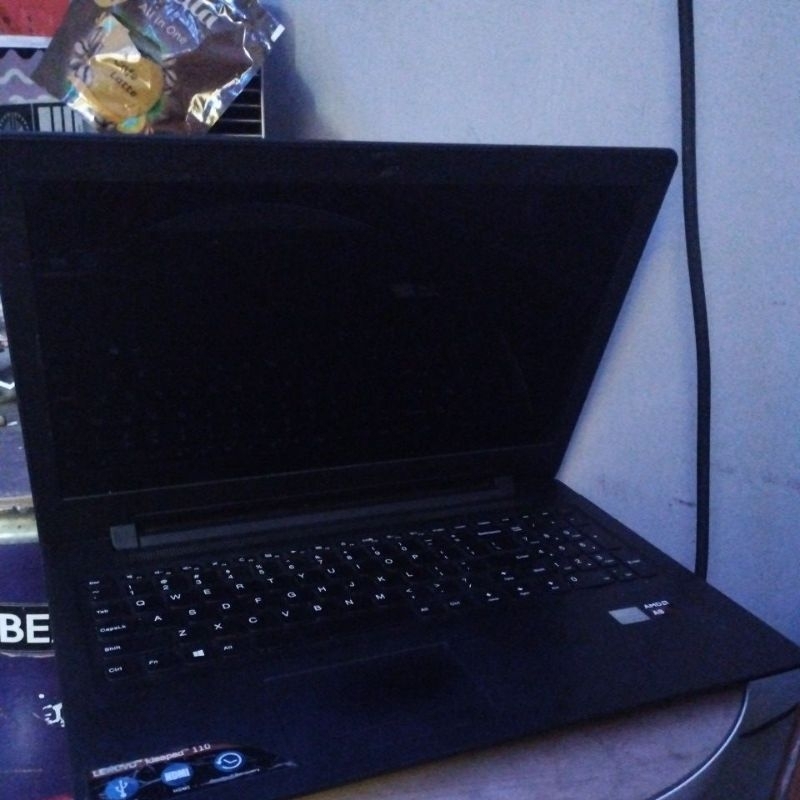 preloved laptop le*novo
