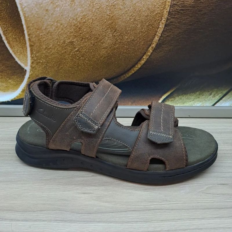 sepatu sandal kulit pria Clarks murah original berkualitas impor dari US