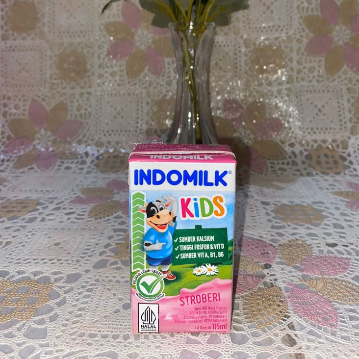 

Susu Indomilk Kids 115ml rasa Strawberry