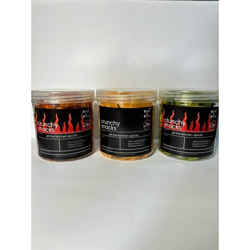 

PAKET HEMAT 3, 200g. 3variasi (keripik cabe hijau, batagor pedas,keripik keju)
