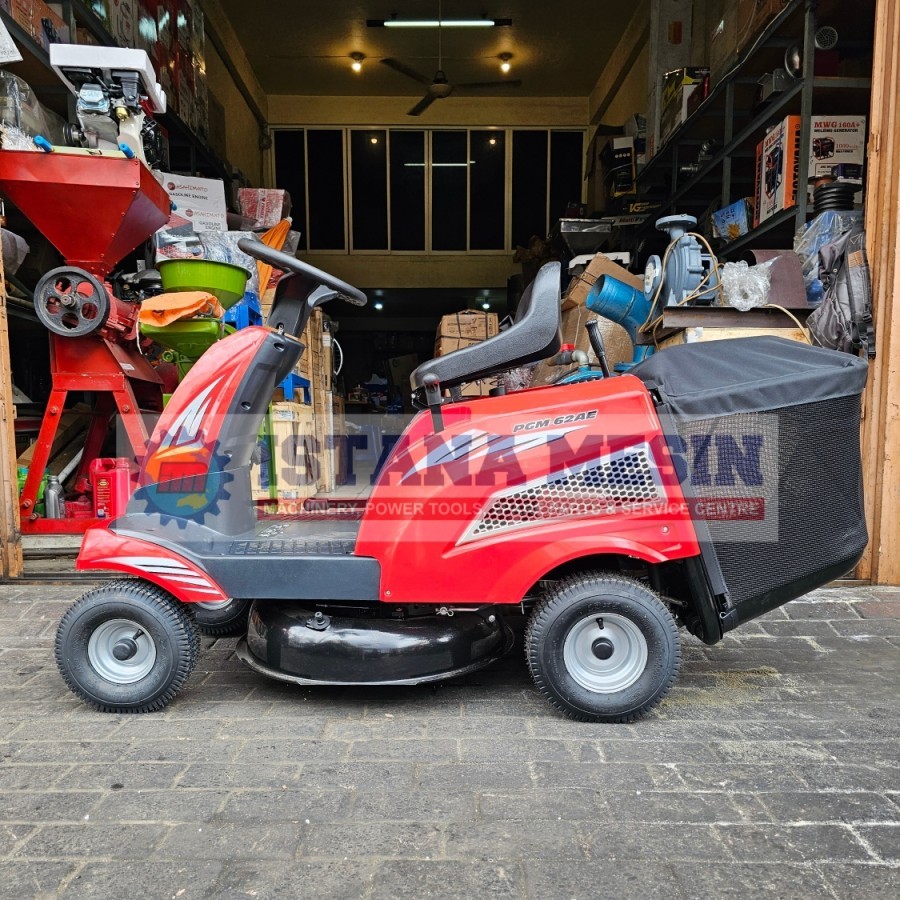MESIN POTONG BABAT RUMPUT RIDE ON LAWN MOWER 4 RODA POWERZONE PGM 62 AE