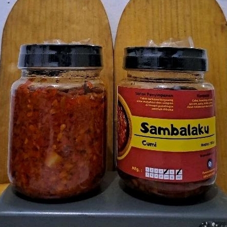 

Sambalaku Cumi. Kombinasi 2 cabe pedas premium di tambah cumi asin pilihan. 150 gr