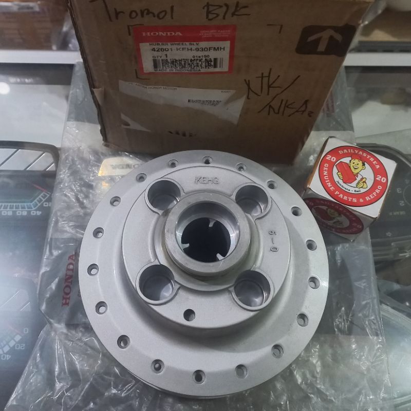 TROMOL TROMBOL BELAKANG HONDA MEGA PRO HIU PRIMUS LAMA ORIGINAL ORI 42601-KEH-930FMH