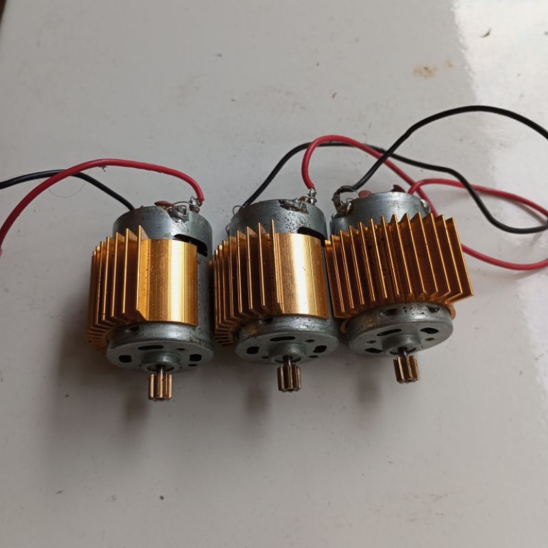 Dinamo RC QD copotan 1:10