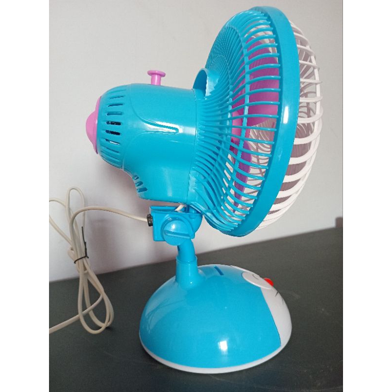 kipas angin karakter advance DF-803