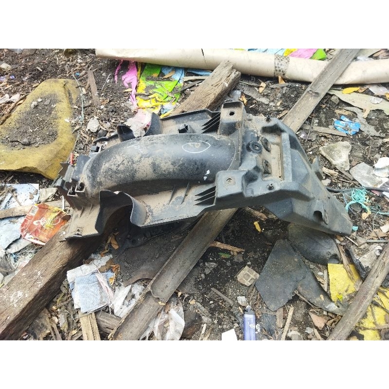 spakbor belakang Supra x 125 FI injeksi original