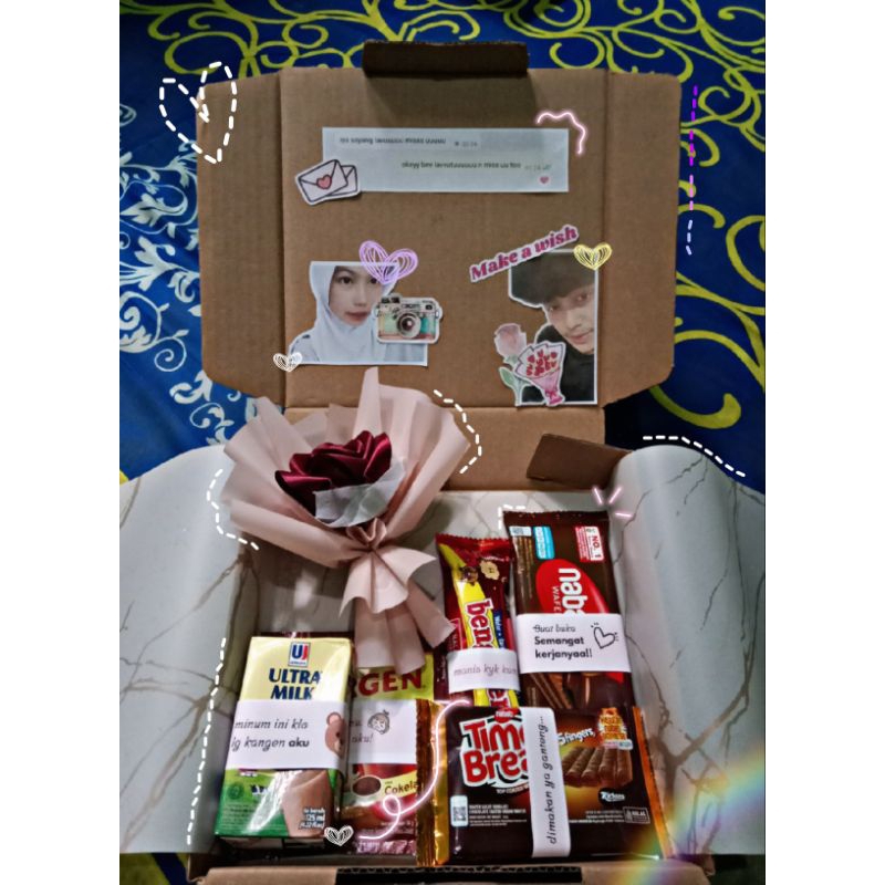 

Hampers snack pacar wisuda dll