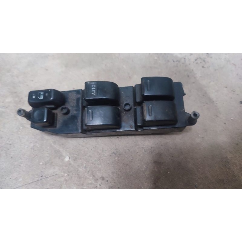 switcht power window all new corolla