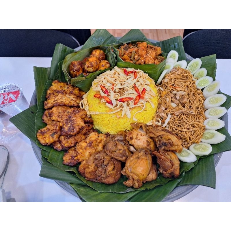 

tumpeng untuk 5 orang