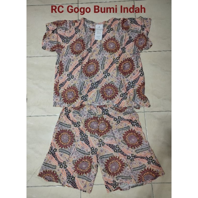 SETELAN Batik Solo - GOGO Bumi Indah