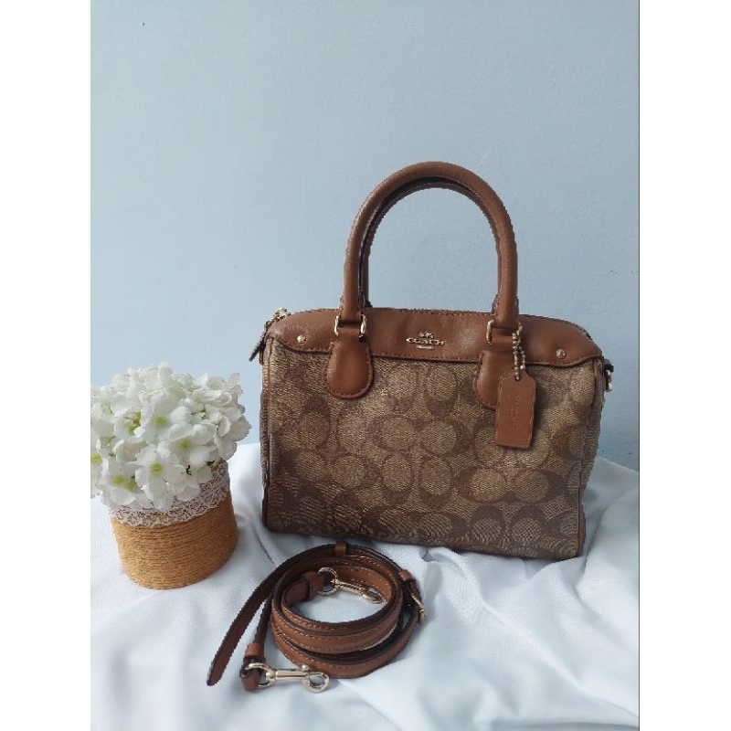 Preloved Coach mini Bennet signature satchel Authentic bag slingbag camerabag
