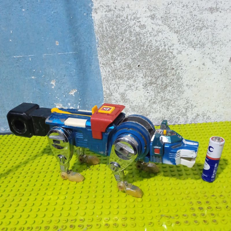 Part Kaki Voltron Besi