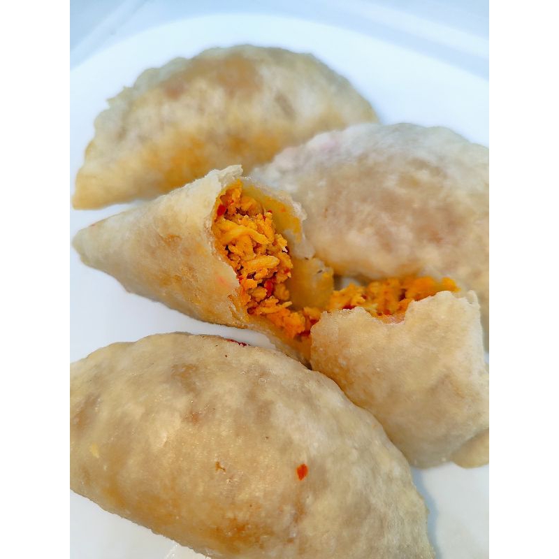 

Cireng Mercon dapur bundas .1 bungkus isi 5 pcs.