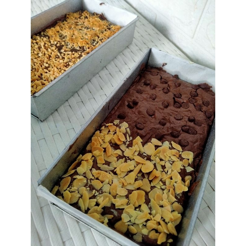 

Fudgy Brownies PROMO 2 Box CUMA 79.000 Panggang Halal MUI