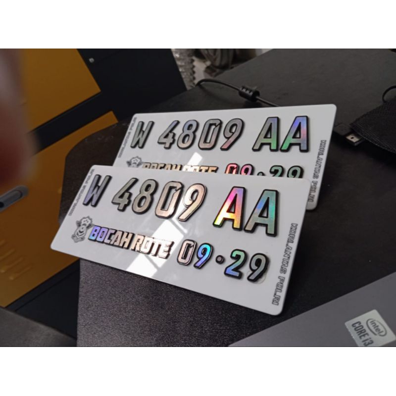 plat nomor motor akrilik timbul hologram