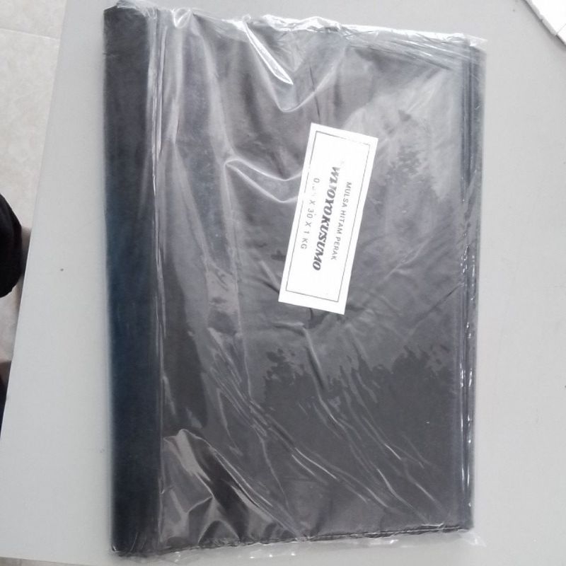 Plastik Mulsa Hitam Perak 30 x 50 Meter | dibuka 60cm x 50 M | 1kg untuk pagar sawah atau kebun