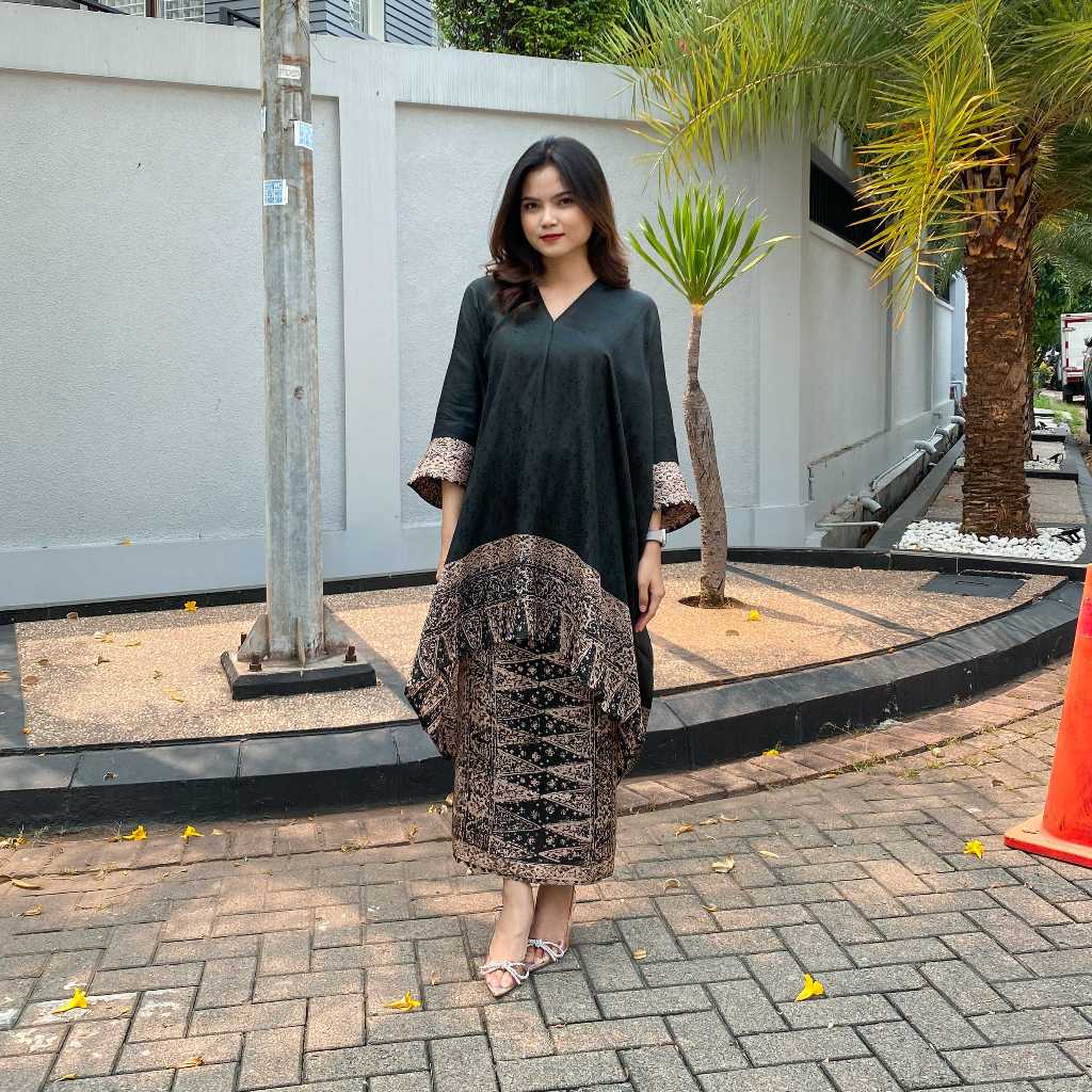 Lausboutique-Set Aruna-Seri Jupri 3-Setelan Batik Jupri Wanita