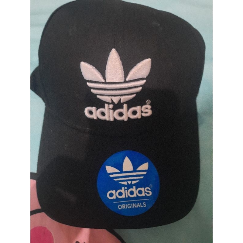 topi adidas ori