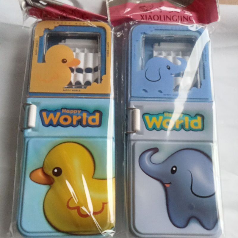 

TEMPAT PENSIL | HAPPY WORLD | B-643-01 | IMPORT