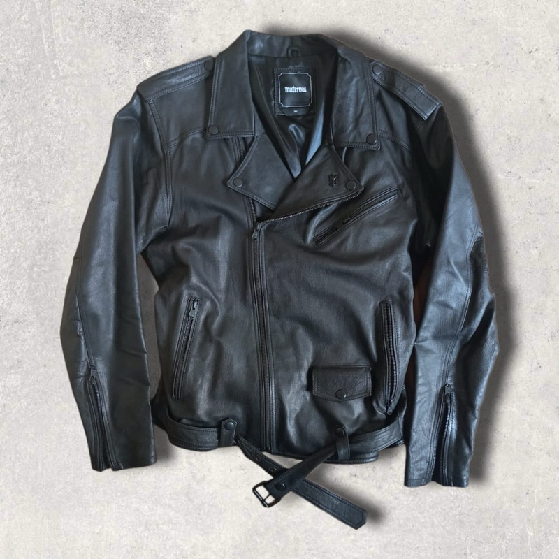 MATERNAL LEATHER JACKET