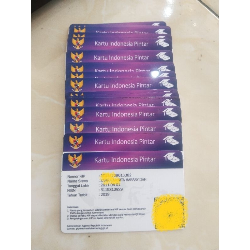 

kartu nama tidak luntur