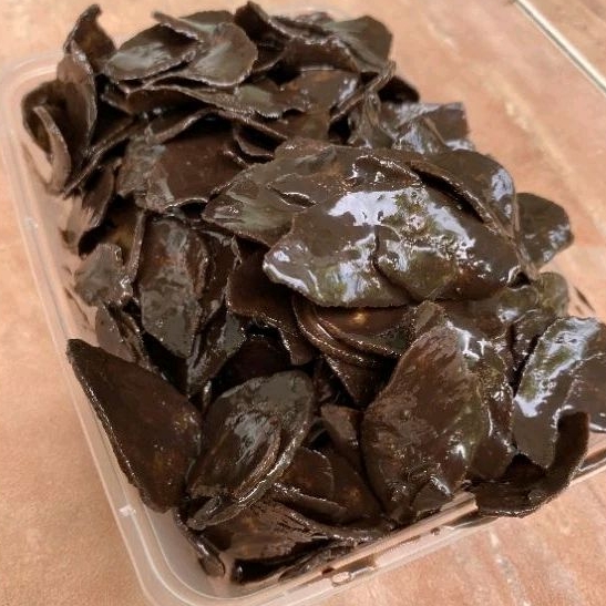 

KRIPIK KERIPIK PISANG LUMER FULL COKLAT