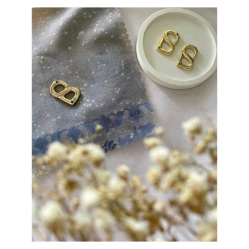 label hijab buttonscarves/ pin jahit /plat hijab buttonscarves /plat hijab branded