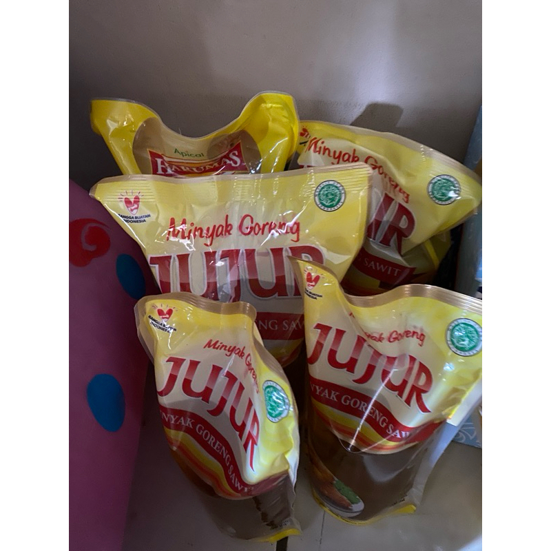 

MINYAK GORENG jujur 2 liter
